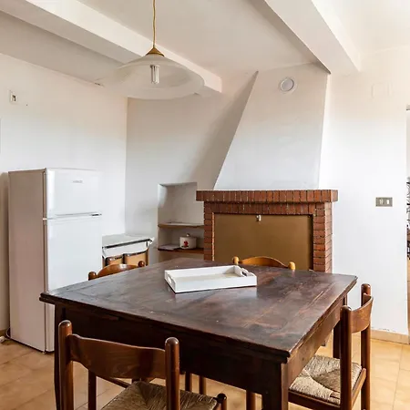 Lägenhet Guesthost - Casa Battazzi Peglio (Pesaro and Urbino)