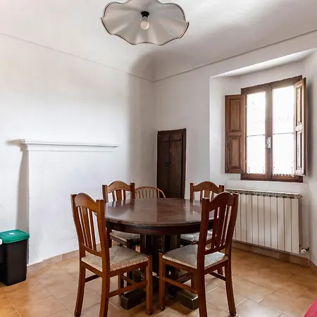 Guesthost - Casa Battazzi Peglio (Pesaro and Urbino)