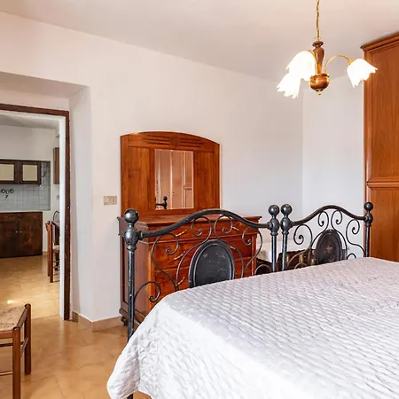 Guesthost - Casa Battazzi Peglio (Pesaro and Urbino)