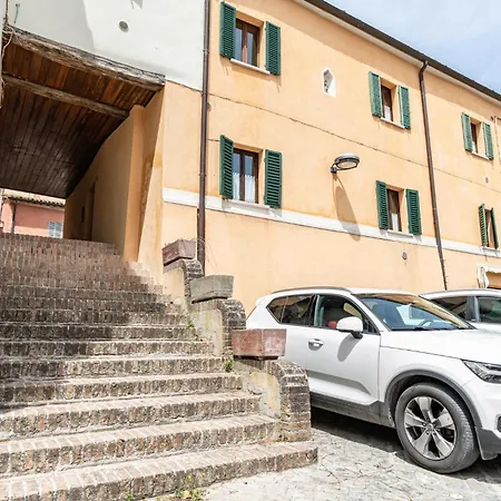 Guesthost - Casa Battazzi Apartment *